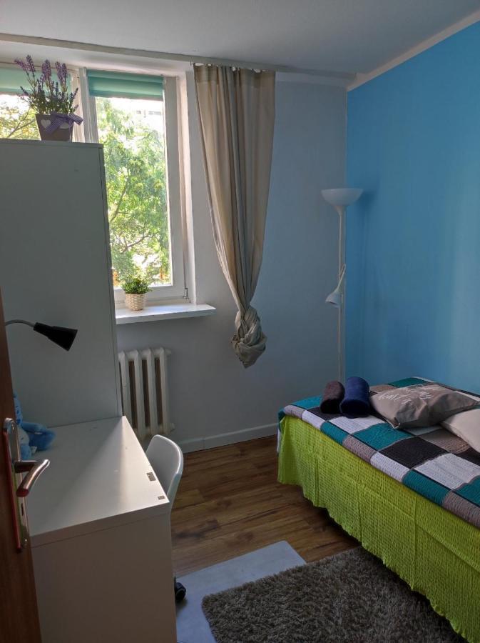 Single Room No.4 In The Very Center Of Варшава Экстерьер фото